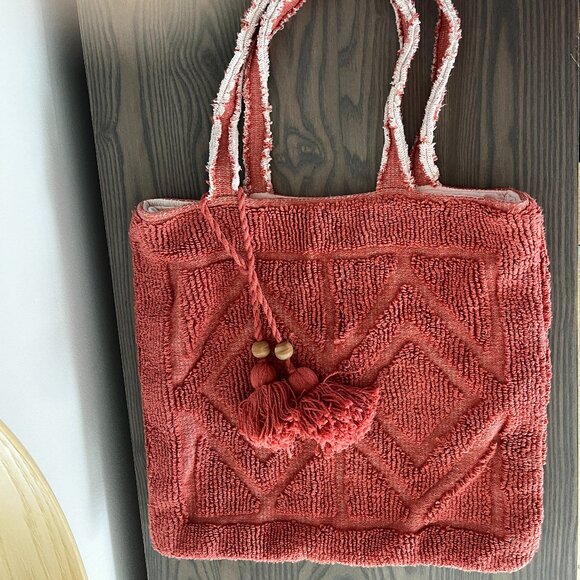 Beautiful Dark Coral Tote Bag - Picture 1 of 8